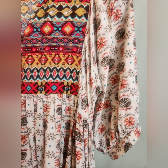 Umgee Free Spirit Southwest Aztec Print 3/4 Length Sleeve Mini Dress Size Medium - Picture 6 of 7